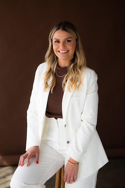 Foto 3 de Dra. Juliana Zanin - Cirurgiã Dentista