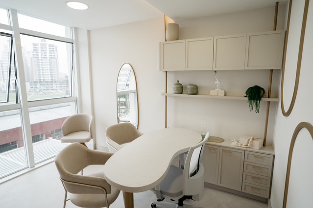 Foto 3 de Dra. Juliana Zorzella - Harmonização Facial Avançada