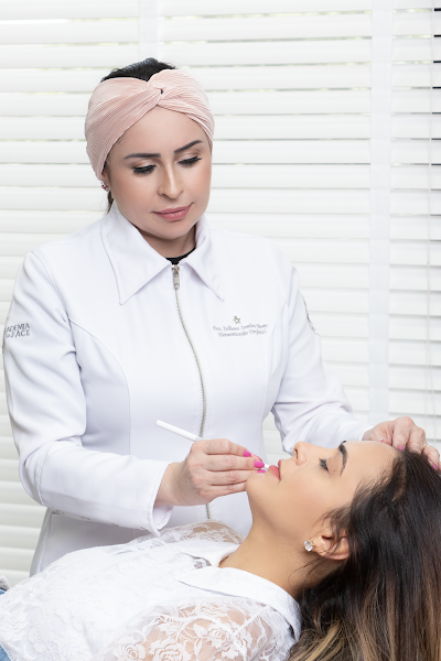 Foto 2 de Dra. Julliana Sombra Ferrer harmonização Facial