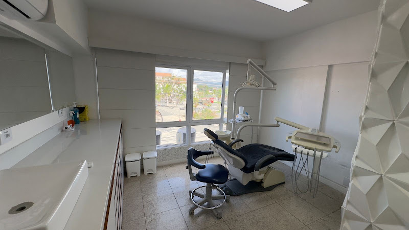 Foto 3 de Dra. Jully Santos | Dentista Maricá