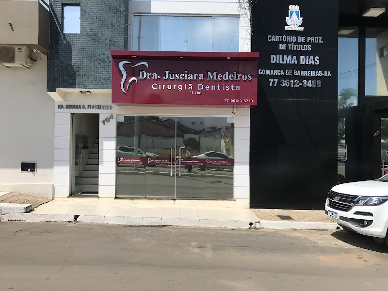 Foto 3 de Dra. Jusciara Medeiros