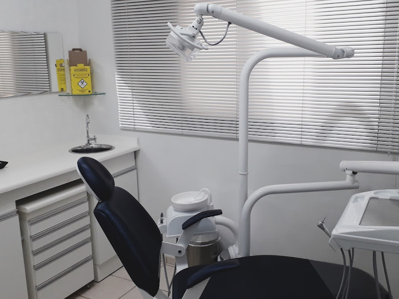 Foto 2 de Dra. Jussara Castro Ortodontia especializada