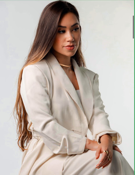 Foto 2 de Dra Kamila Borges - Harmonização Facial