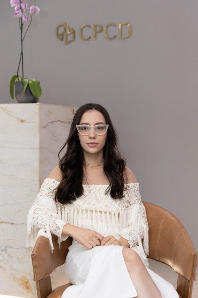 Foto 2 de Dra. Karine Rodrigues Carvalho - Harmonização Orofacial, DTM e Dor Orofacial/BH