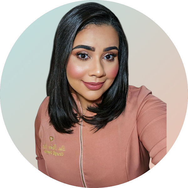 Foto 2 de Dra. Karine Sales- ODONTOLOGIA