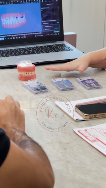 Foto 3 de 🟢 Dra. Karla Capistrano