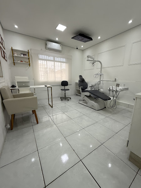 Foto 3 de Dra. Karoline Stefani