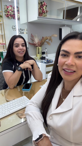 Foto 6 de Dra. Karolline Oliveira – Dentista em Guarulhos | Especialista em Facetas 3D, Implantes e Sedação Consciente