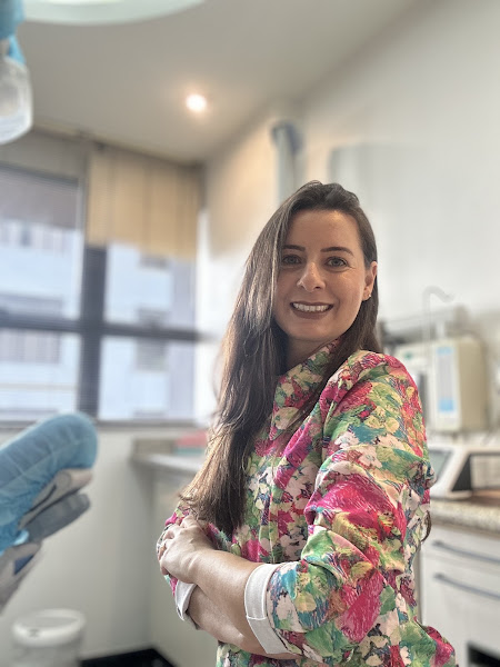 Foto 2 de Dra Kátia Roberta da S Tavares