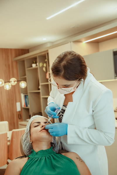 Foto 3 de Dra. Kelen Ururahy - Harmonização Orofacial