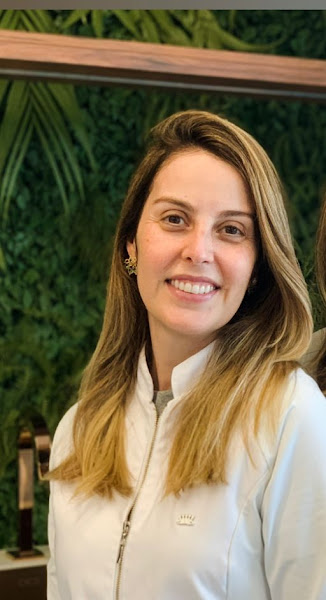 Foto 2 de Dra. Kelly Constante