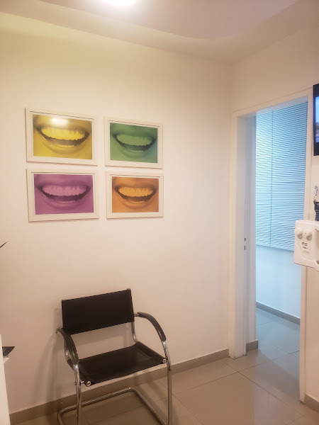 Foto 2 de Dra. Kelly Martins / Harmonização Orofacial (Art in Odontologia Icaraí)