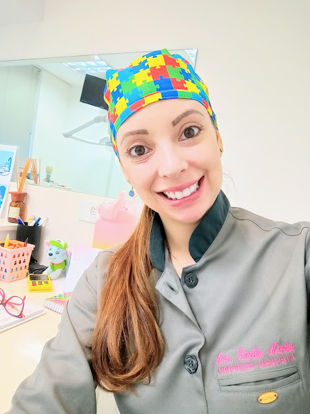 Foto de Dra. Kerollen Martins - Atendimento adulto, infantil e pacientes especiais/Sedação Consciente