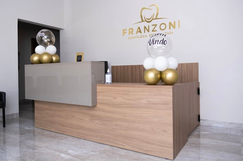 Foto 3 de Dra. Laene Caragnatto Harmonização Facial Ji-paraná