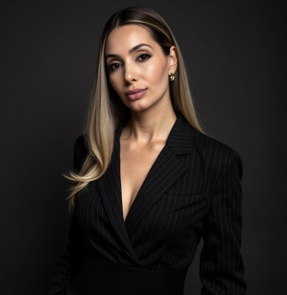 Foto 2 de Dra. Laira Munik