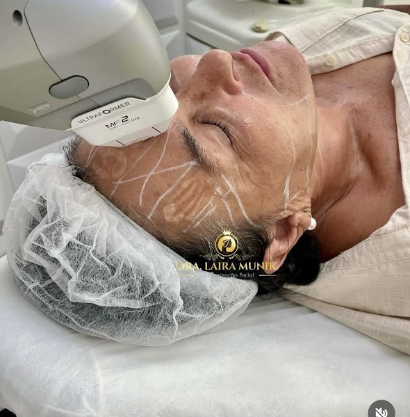 Foto 3 de Dra. Laira Munik