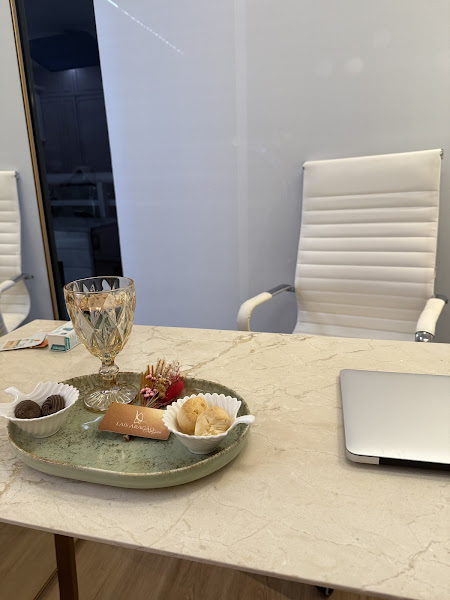 Foto 2 de Dra. Laís Aragão