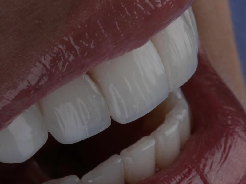 Foto de Dra. Laísa Botto | Ortodontista e Odontologia Estética