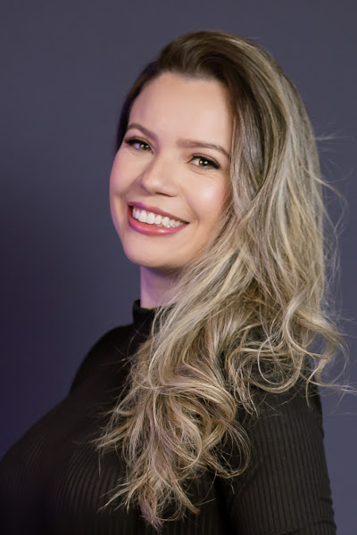 Foto 2 de Dra. Lara Cameli | Dentista | Implantodontista em Rio Branco