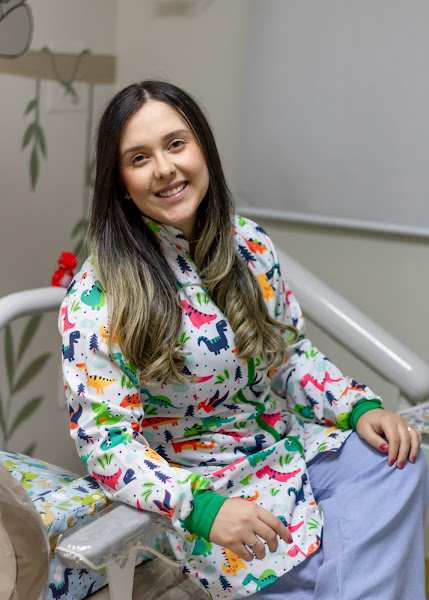 Foto 2 de Dra. Lara Duarte Odontopediatria e clínico geral em Juazeiro-BA