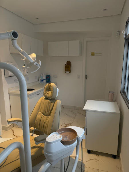 Foto 3 de Dra Lara Matos