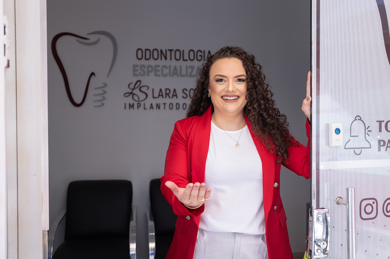 Foto 3 de Dra. Lara Souza Odontologia Especializada