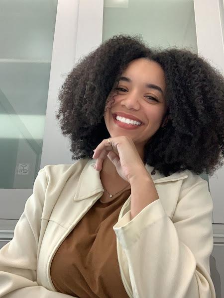 Foto 3 de Dra. Larêssa Santiago - Cirurgiã-dentista