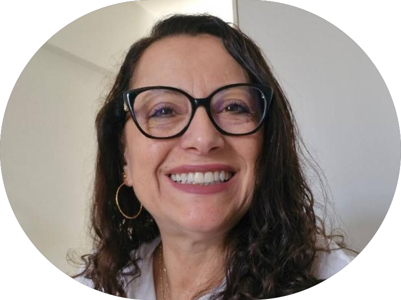 Foto 5 de Dra Larissa Avelino SOUSAS| Lentes | Facetas | Implantes | Invisalign | DENTISTA