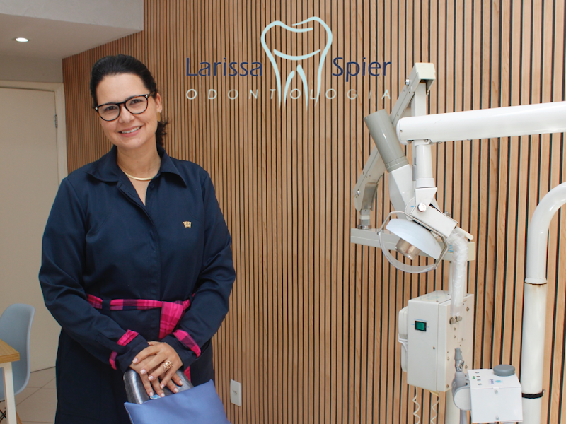 Foto 6 de Dra. Larissa Bastos - LB Odontologia Especializada