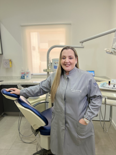 Foto 2 de Dra. Larissa Belotserkovets | Periodontista