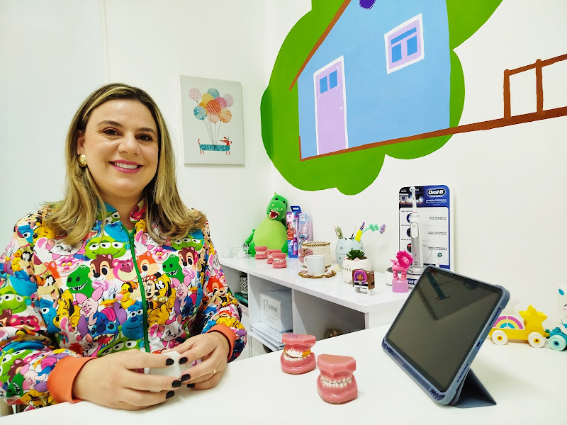Foto 3 de Dra Larissa Donda - Odontopediatra