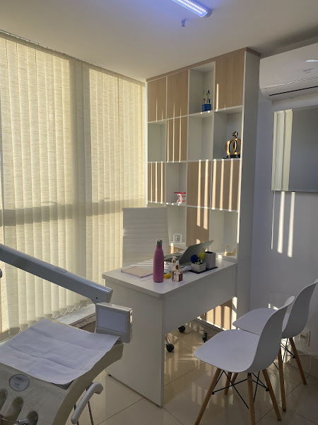 Foto 3 de Dra Larissa Fontes, Dentista