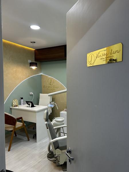 Foto 2 de Dra. Larissa Lara | Cirurgiã-dentista em Maringá-PR