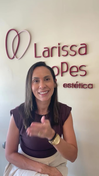 Foto 2 de Dra Larissa Lopes - Odontologia