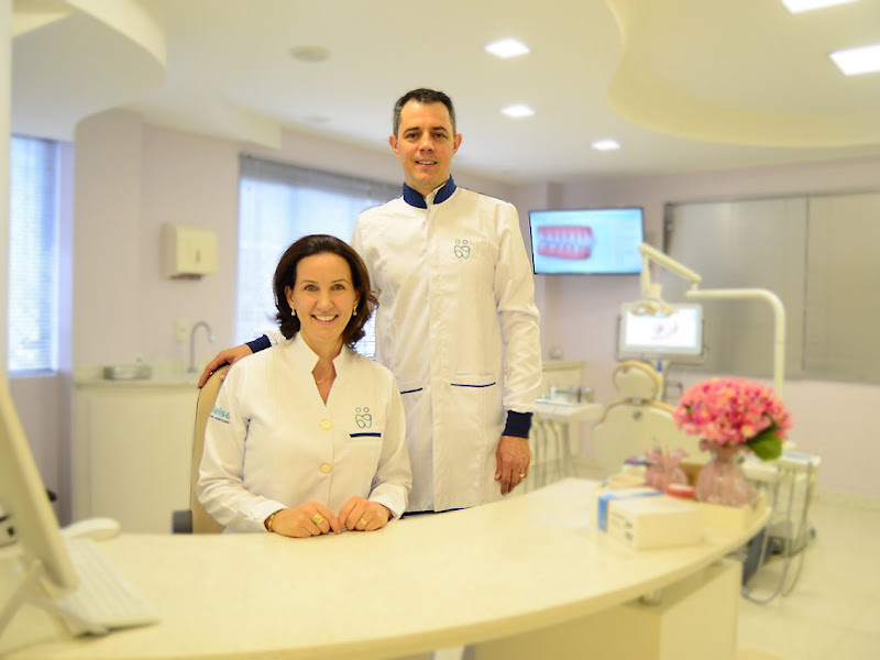 Foto 6 de Dra. Larissa Mello | Dentista em Chapecó