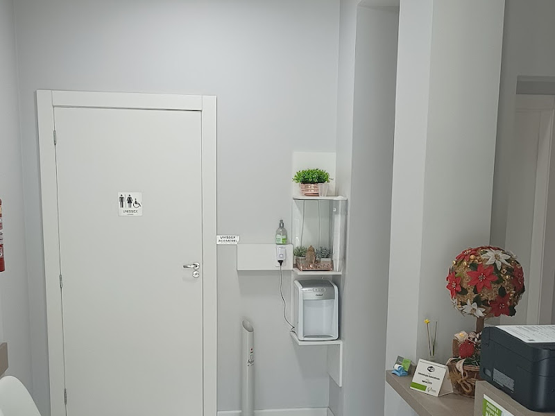 Foto 7 de Dra. Larissa Mello | Dentista em Chapecó