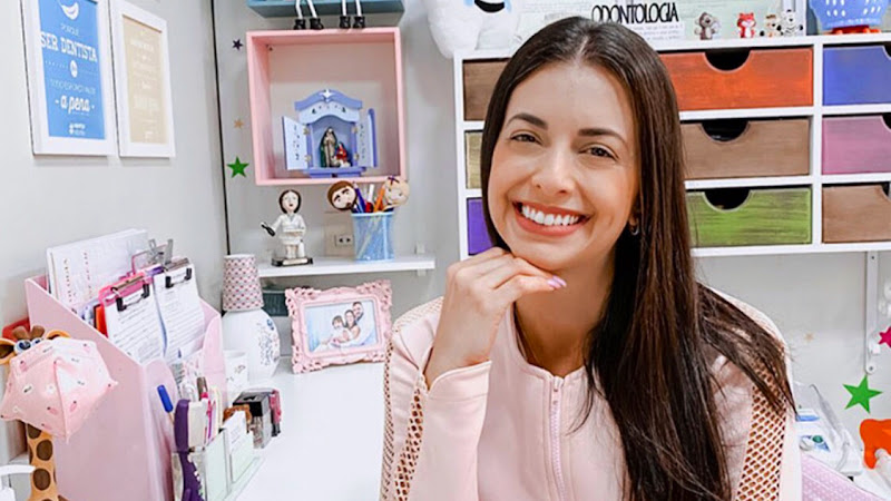 Foto 2 de Dra Larissa Rocha