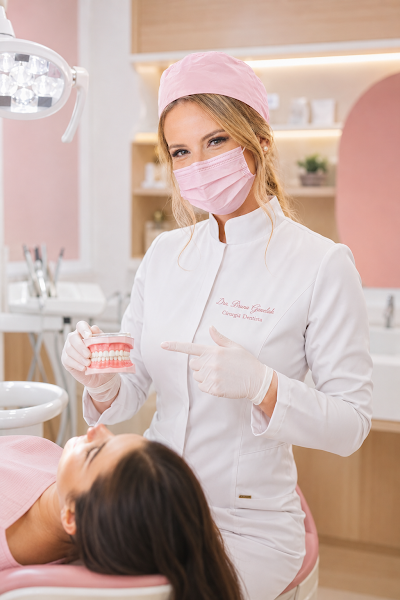 Foto 2 de Dra. Larissa Rosa - Cirurgiã Dentista