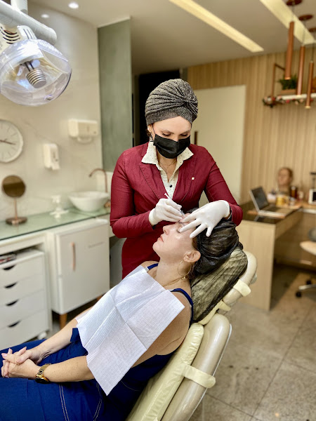 Foto 2 de Dra. Larissa Viana