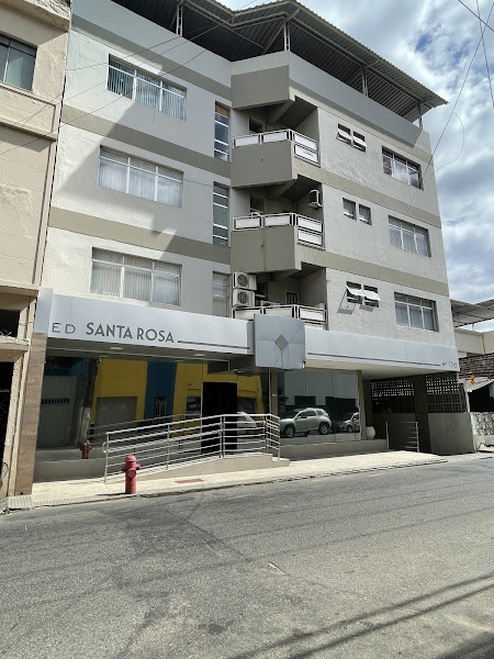 Foto 2 de Dra. Laryssa Delazare Maciel