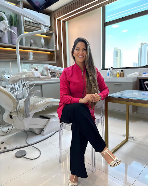 Foto 2 de Dra. Laryssa Viana - Odontologia Especializada