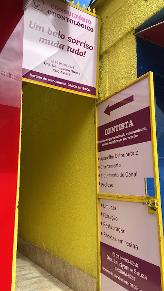 Foto 3 de Dra. Laudyanne Souza - Dentista - Consultório Odontológico
