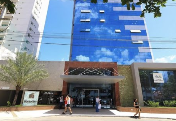 Foto 2 de Dra. Laura Bastos - Cirurgiã Dentista | Urgência | Dentista 24h