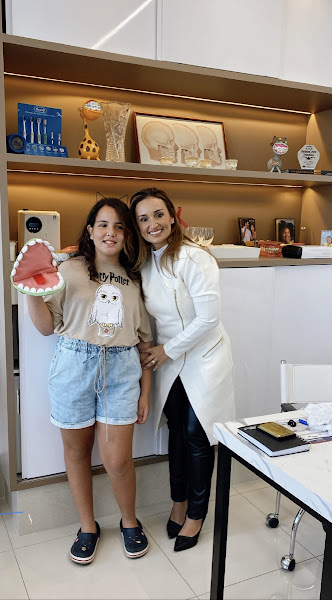 Foto 2 de Dra Laura - Ortodontia Infantil ,Teens e Ronco Adultos