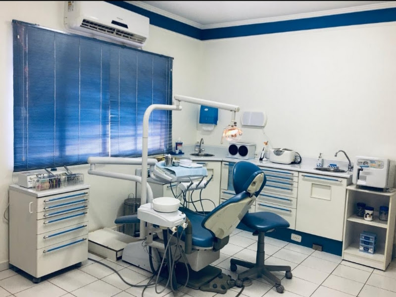 Foto 11 de Dra. Laura Stoll