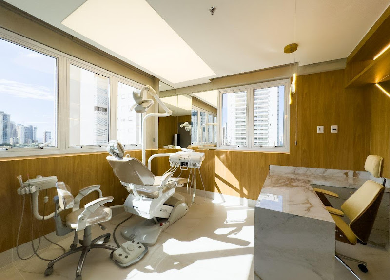 Foto 3 de Dra; Leila Flach Dentista em Goiânia Clínica Lavié