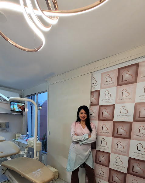 Foto 2 de Dra Letícia Barreto