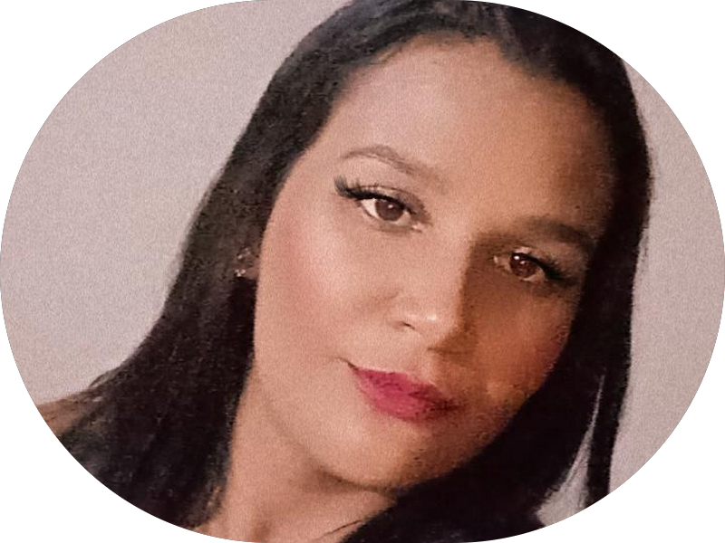 Foto 3 de Dra. Letícia Duarte Teixeira - Odontopediatra em Teófilo Otoni