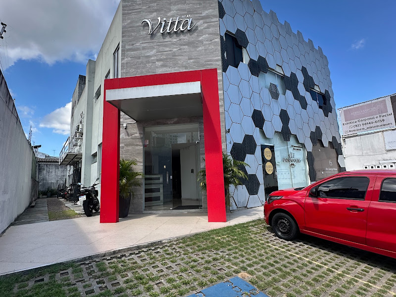 Foto 3 de Dra. Letícia Lopes - Harmonização Orofacial Rinomodelação definitiva Manaus