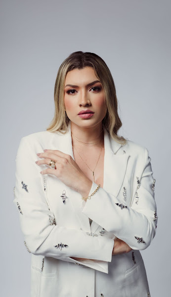 Foto 2 de Dra. Letícia Loureiro | Botox | Harmonização facial | Preenchimento labial | Cariacica ES